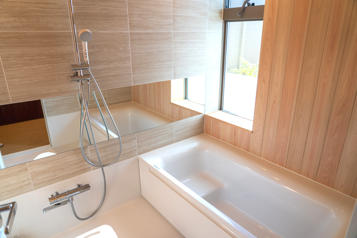 ハーフユニットバス