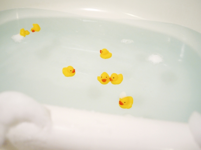 ユニットバスは浴室全体が“箱”のような二重構造になっているため、断熱材を仕込めば冬でも暖かい！