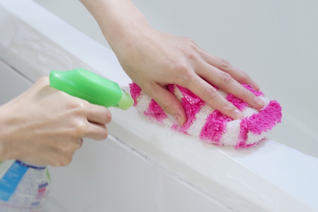 ユニットバスの大きな特長のひとつは「とにかく掃除がラク」だということ