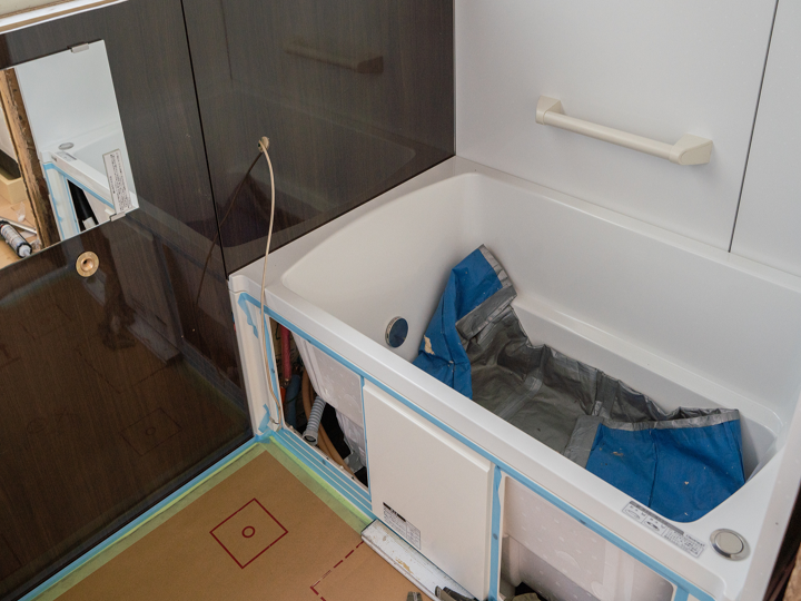 ユニットバス施工の様子