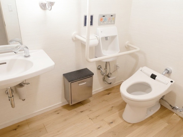 トイレの安全性とバリアフリーを考えた設計ポイント